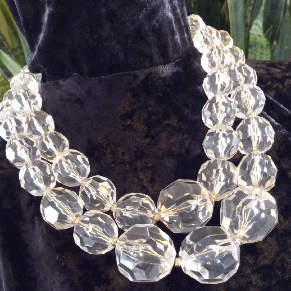 Lucite Modern Maximilist Crystal Beaded Necklace 20 In L.
